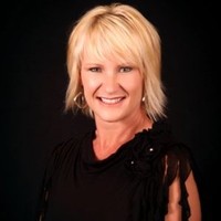 Kelly Tabert