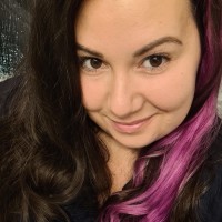 Vivien Vári