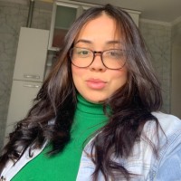 Thaina G. Abranches