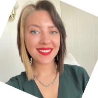 Shayna Bluemlein, Cmca