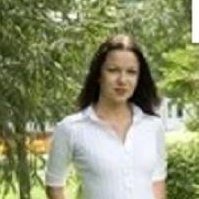 Clare Charis