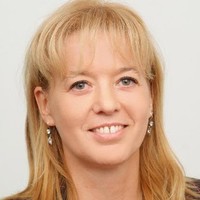 Ildikó Dölle