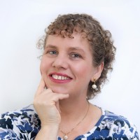 Tracy Travis