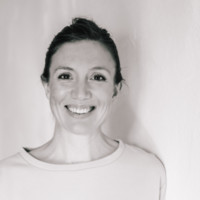 Anna Dolzer
