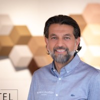 Omar Latif