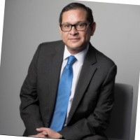Luis R. Domínguez