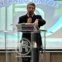Elon de Oliveira