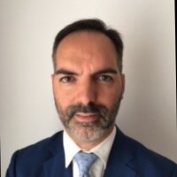 Roberto R.