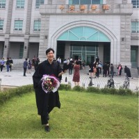 김진영