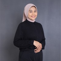 Riana Islamiati