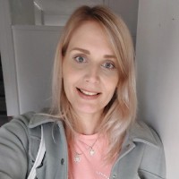 Suzanne Van Der Zalm