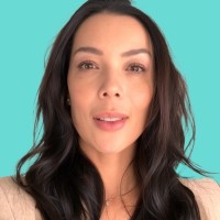 R o b e r t a V a l e n ç a