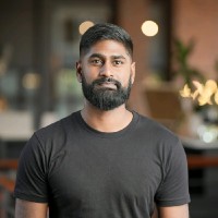 Survaren Naidoo