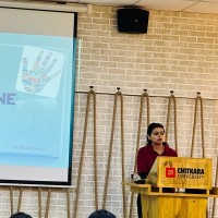 Dr Shivani S