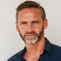 Robert Russell