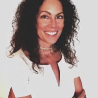 Lisa Lewis