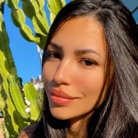 THALYA AMORIM