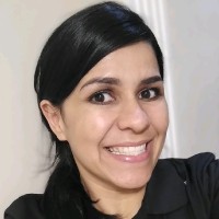 Claudia Vieira