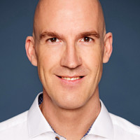 André Strassinger (We/Ours/Us)