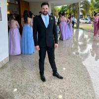 Gregory Bueno