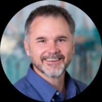 Dr. Jonathan Streit
