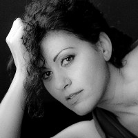 LIDIA COSTANTINI