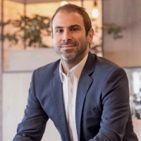 Caio Lhano De Azevedo