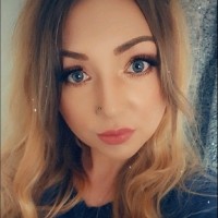 Samantha Davis