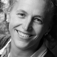 Nora Sperling Thiel