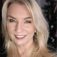 Carolyn Robleto, CFE