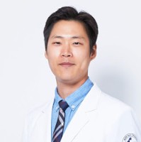 Yong Woo Ji
