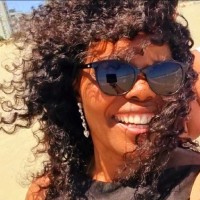Yoliswa Miya