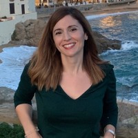 Anna Benavides