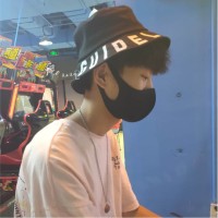 李东鑫