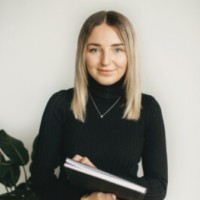Julia Netzer