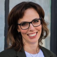 Amanda Holtstrom, P.Eng