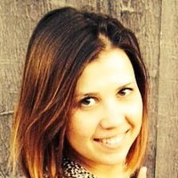 Esin Okur ( MoreClick )