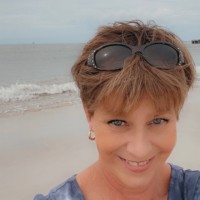 Toni Howell