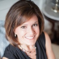 Lynnette Girard