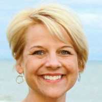 Lisa Handl Novachek