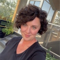Charla Van Den Berg