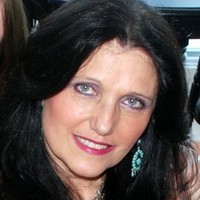 Maria Santos