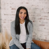 Helen Molina