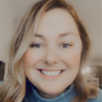 Anne Yanikov, Mpa