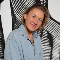 Nicole Holesz