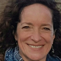 Emmanuelle Latouche
