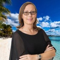 Veronika Dóra Kecskés