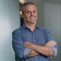 Cristiano Candian De Azevedo
