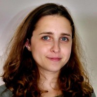 Dóra Olti