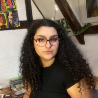 Kamie Lazri
